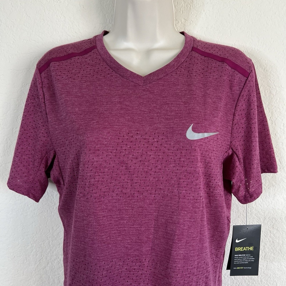 Nike Men's Dri-Fit Breathe Running Top Size S AA4858-665 Berry NEW - Picture 2 of 8